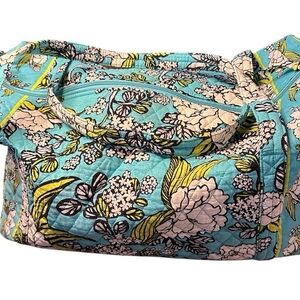Retired Vera Bradley Island Blooms Quilted Travel Large Duffle Tote Cary On